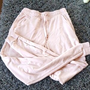 Pink gymshark pants!